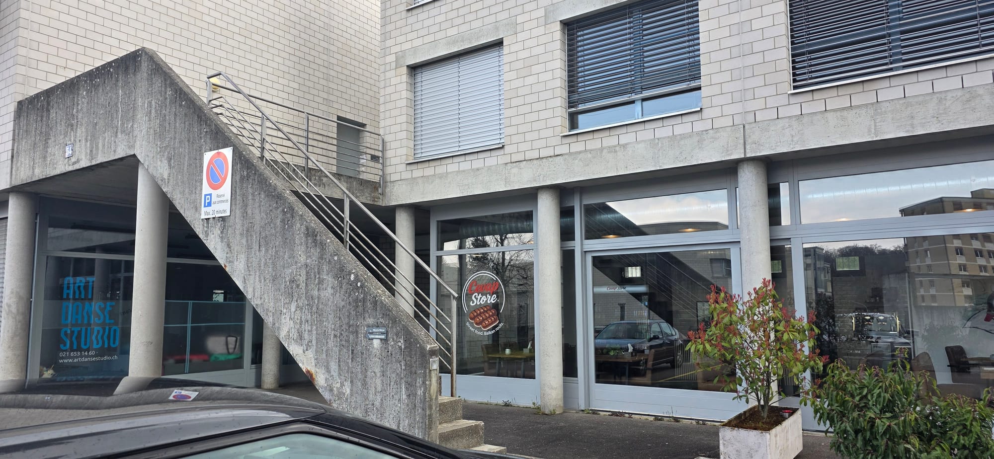 Deventure du Cevap Store à Lausanne.