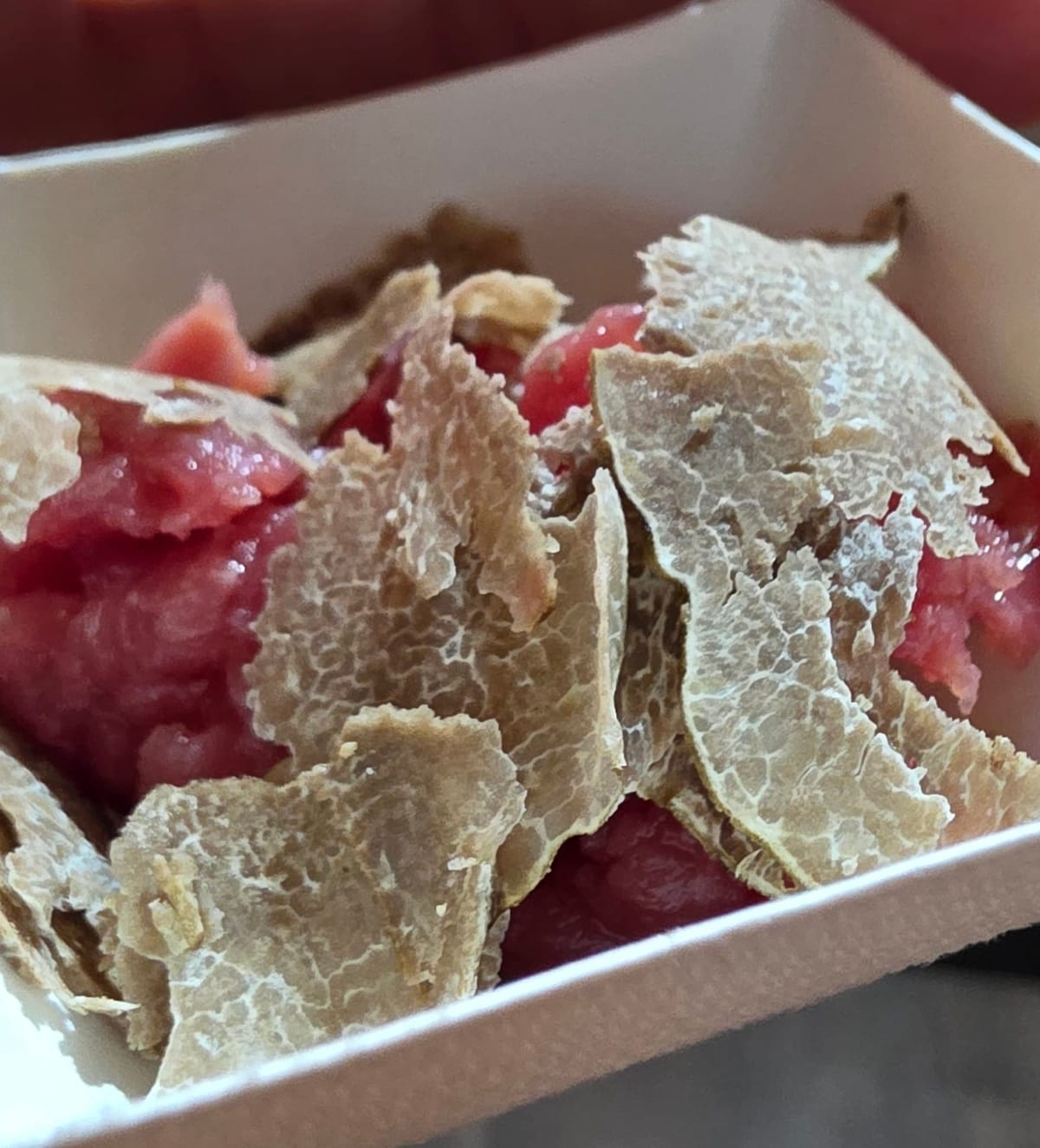 La truffe blanche à Lausanne : Enoteca Capponi, un secret bien gardé