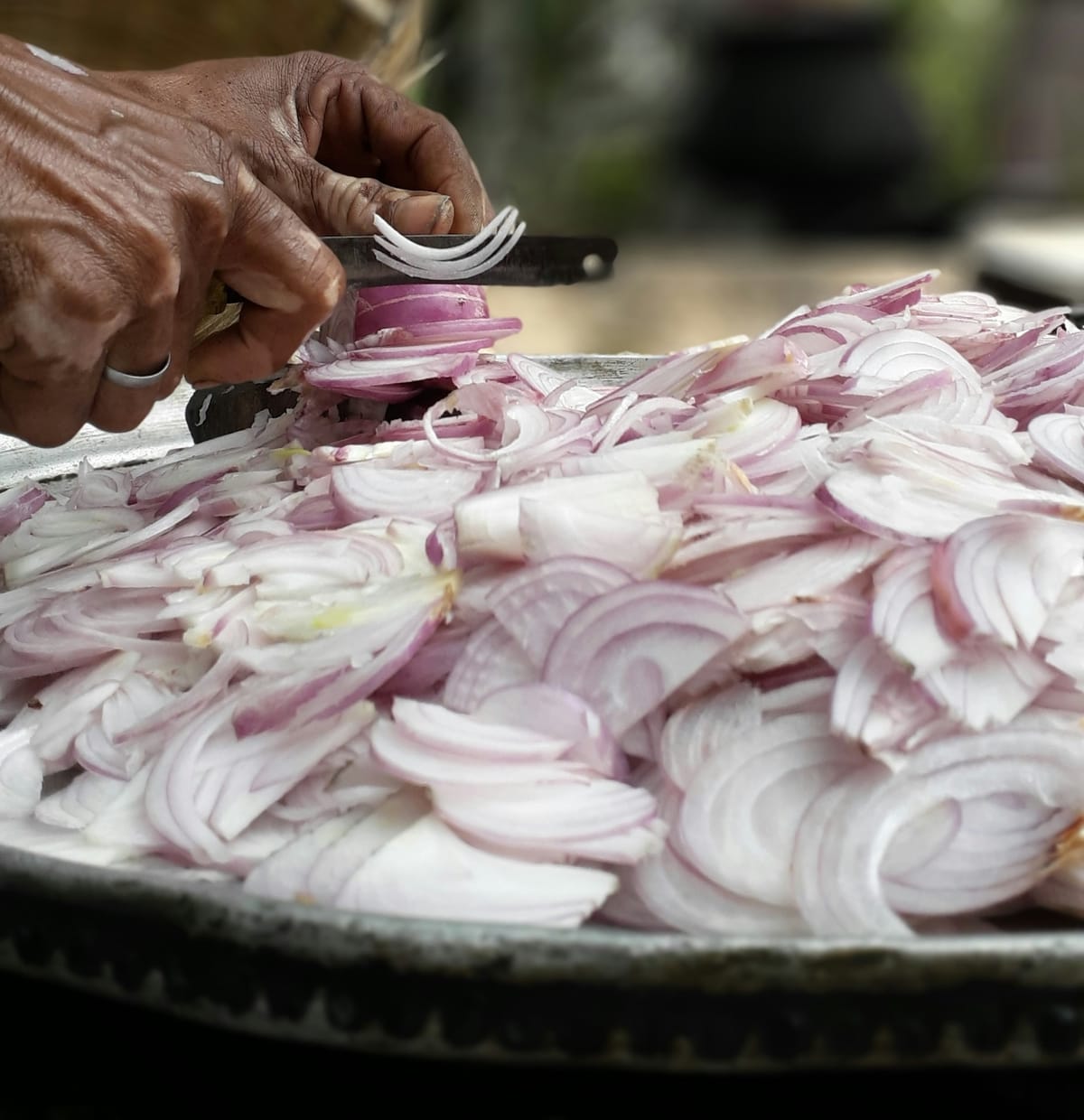 Le guide de l'oignon dans le burger